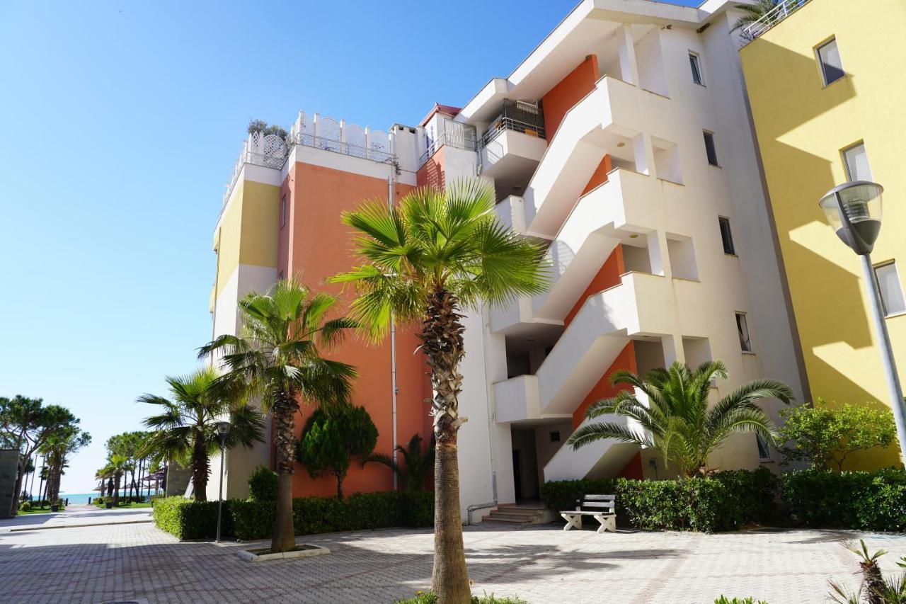 Bellavista Qerret Apartment 1 ゴーレム エクステリア 写真